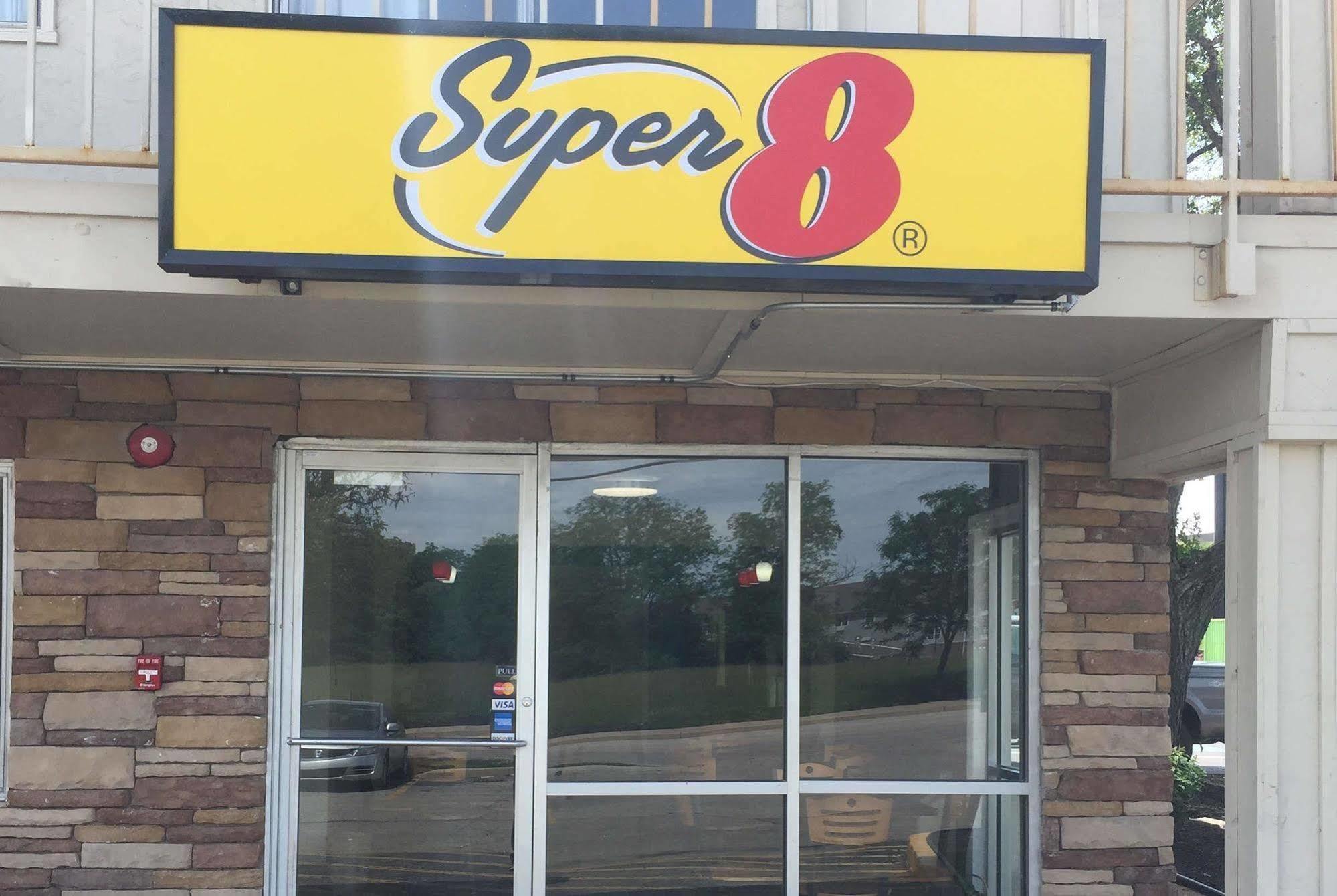 Super 8 By Wyndham Флоренция Экстерьер фото